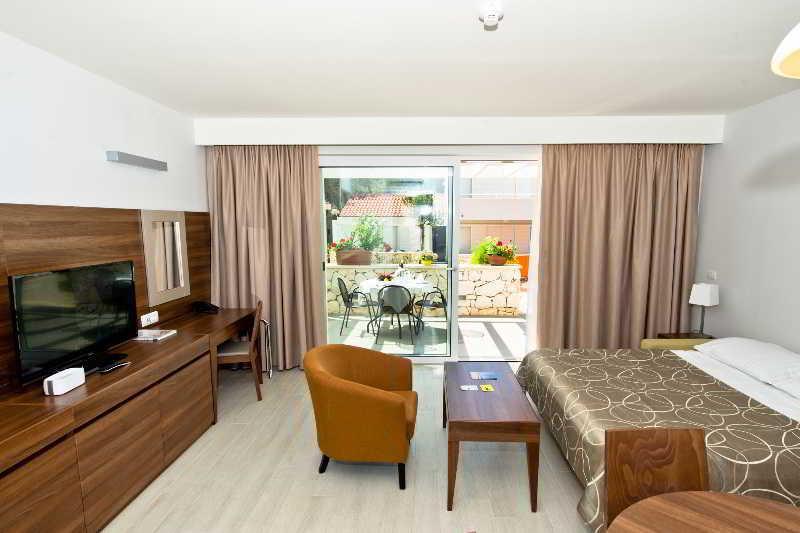 Apartment Holiday Village Zaton Nin Exterior foto